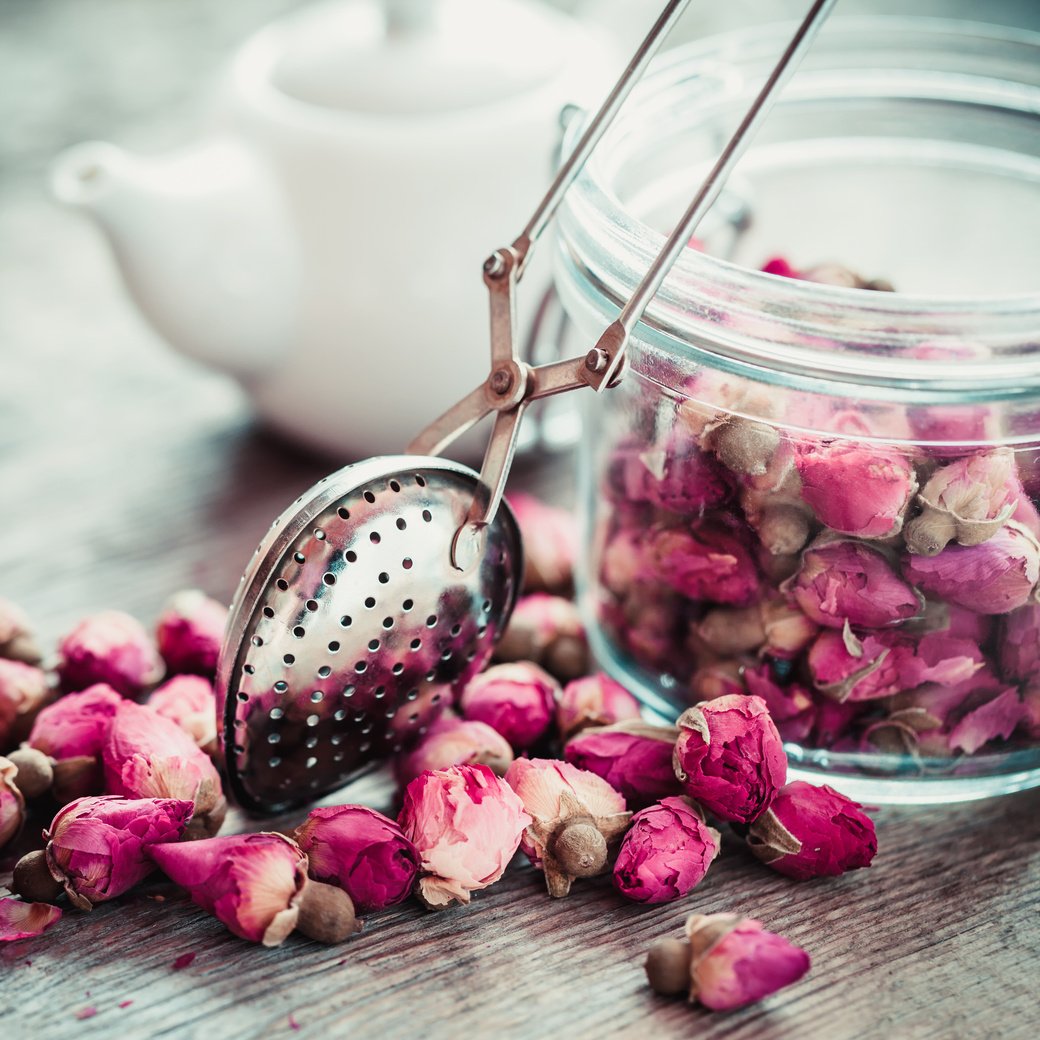 Jar with Rose Buds Tea and Tea Infuser